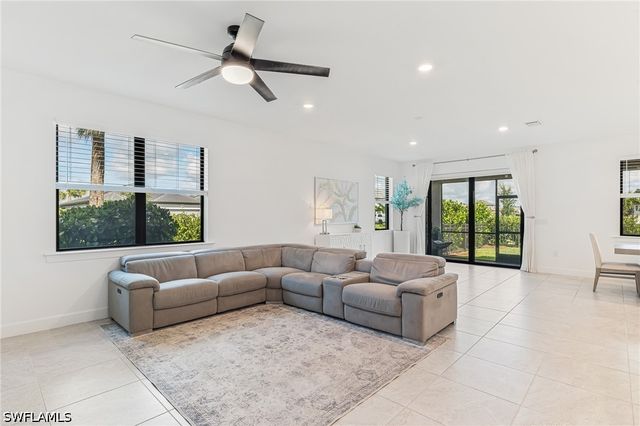 18230 Parksville DR, Estero, FL 33928