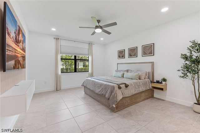 18230 Parksville DR, Estero, FL 33928