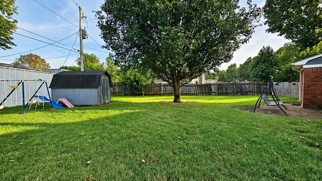 6619 CRESTED OAK CV, Memphis, TN 38141