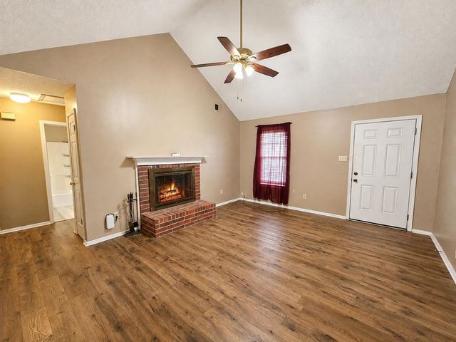 6619 CRESTED OAK CV, Memphis, TN 38141