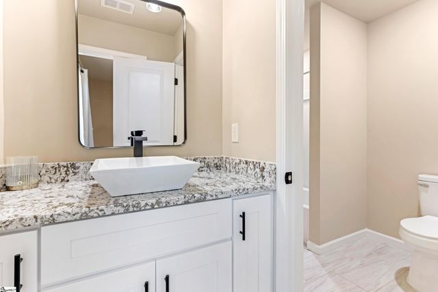 140 Lauden Drive, Moore, SC 29369