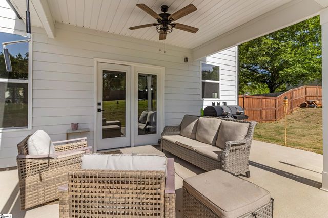 140 Lauden Drive, Moore, SC 29369
