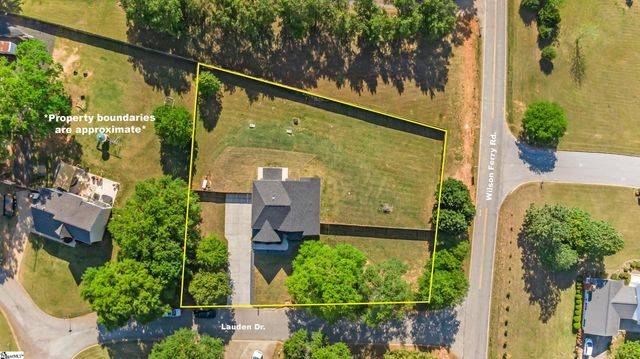 140 Lauden Drive, Moore, SC 29369