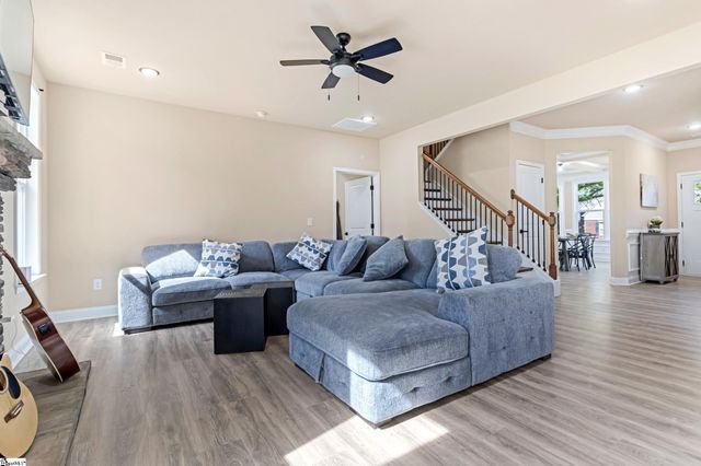140 Lauden Drive, Moore, SC 29369