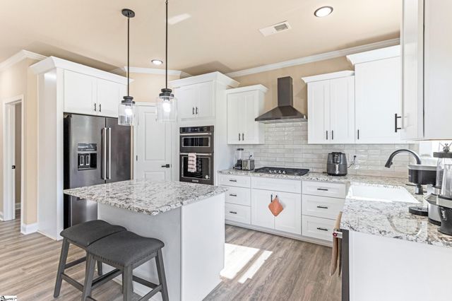 140 Lauden Drive, Moore, SC 29369