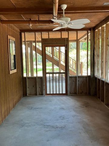 209 Jungle Road, Edisto Beach, SC 29438