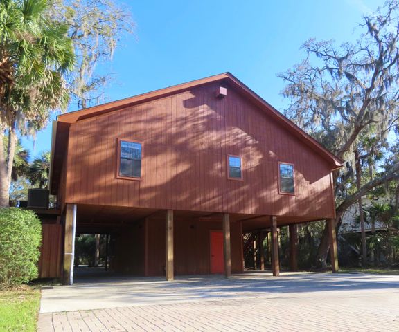 209 Jungle Road, Edisto Beach, SC 29438