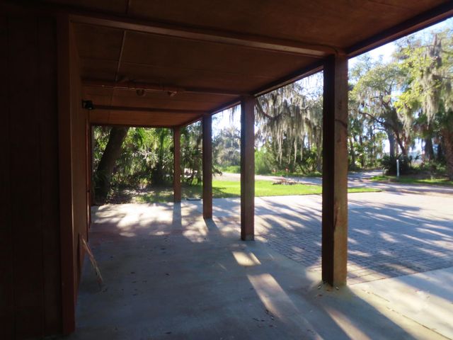 209 Jungle Road, Edisto Beach, SC 29438