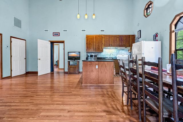 209 Jungle Road, Edisto Beach, SC 29438