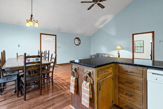 209 Jungle Road, Edisto Beach, SC 29438