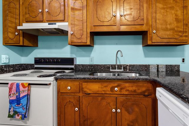 209 Jungle Road, Edisto Beach, SC 29438