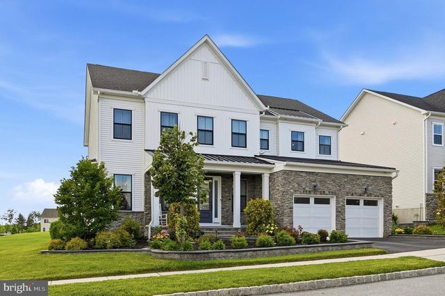142 MAGGIE LN, Chester Springs, PA 19425