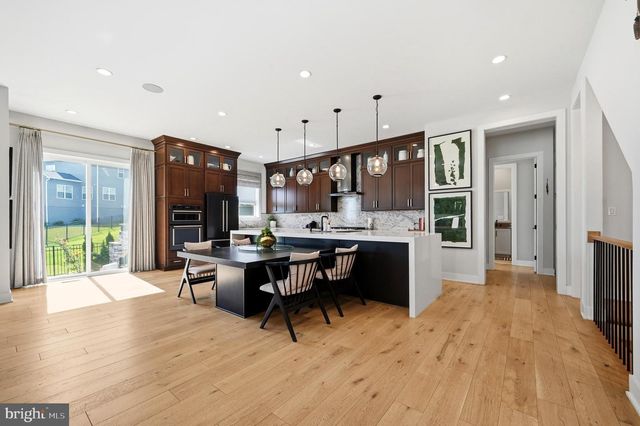 142 MAGGIE LN, Chester Springs, PA 19425