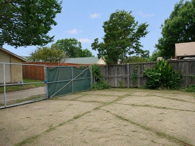 3810 Crater Lake Court, Irving, TX 75062