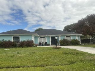 2961 SE LANDER Avenue, Port St. Lucie, Port St Lucie, FL 34952