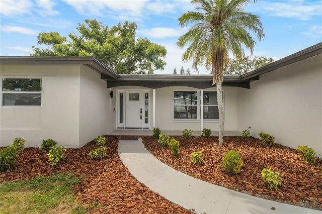 1946 SIERRA CIRCLE S, Largo, FL 33770