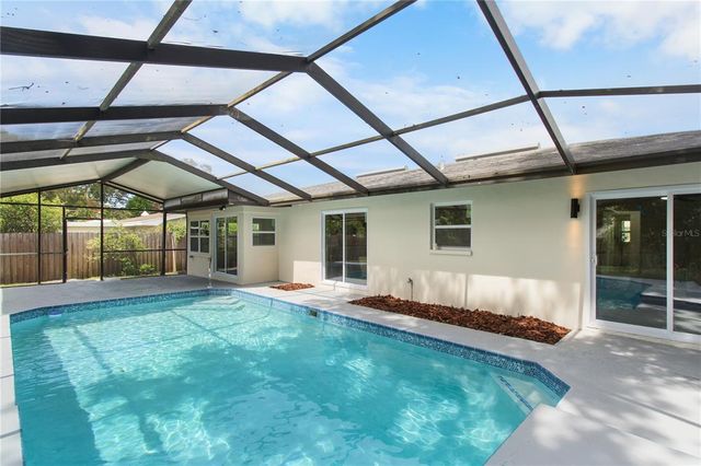 1946 SIERRA CIRCLE S, Largo, FL 33770