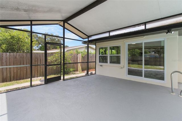 1946 SIERRA CIRCLE S, Largo, FL 33770