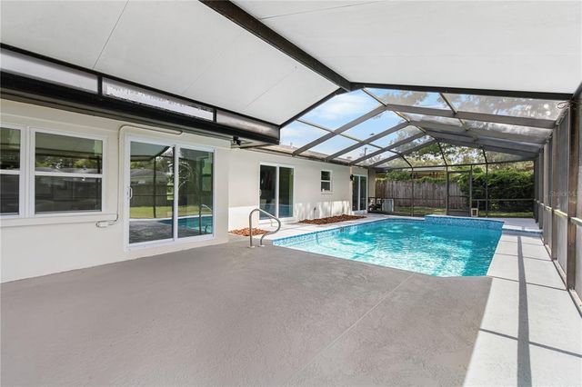1946 SIERRA CIRCLE S, Largo, FL 33770