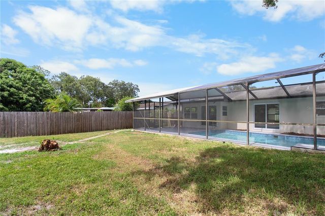 1946 SIERRA CIRCLE S, Largo, FL 33770