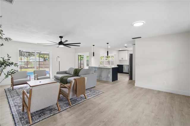 1946 SIERRA CIRCLE S, Largo, FL 33770