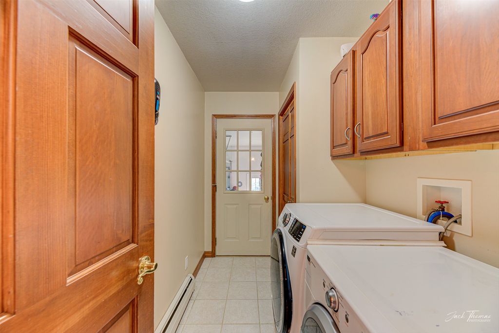Image 31 of property listing at 7 Forest Park Drive, Clancy, MT 59634