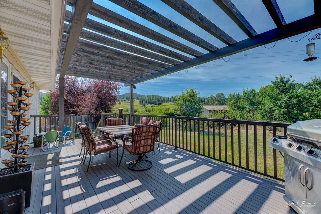 Image 49 of property listing at 7 Forest Park Drive, Clancy, MT 59634