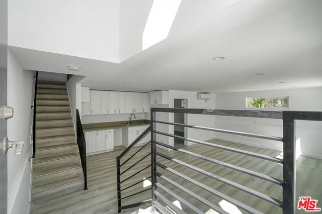 5107 Crenshaw Boulevard, Los Angeles, CA 90043