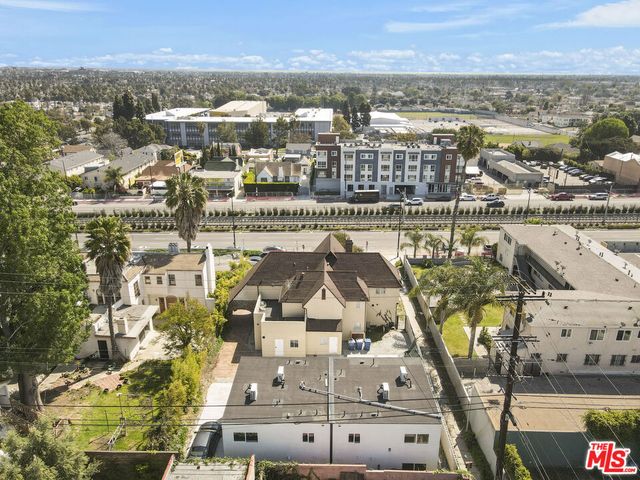 5107 Crenshaw Boulevard, Los Angeles, CA 90043