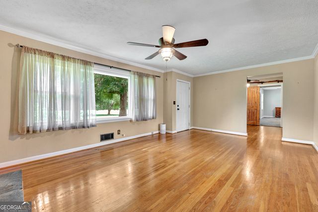 1700 Aqua Road, Madison, GA 30650