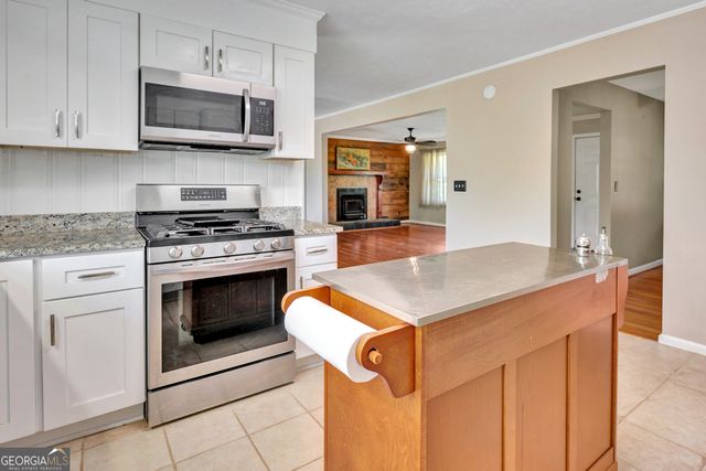 1700 Aqua Road, Madison, GA 30650