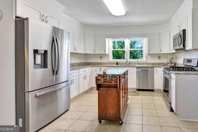 1700 Aqua Road, Madison, GA 30650