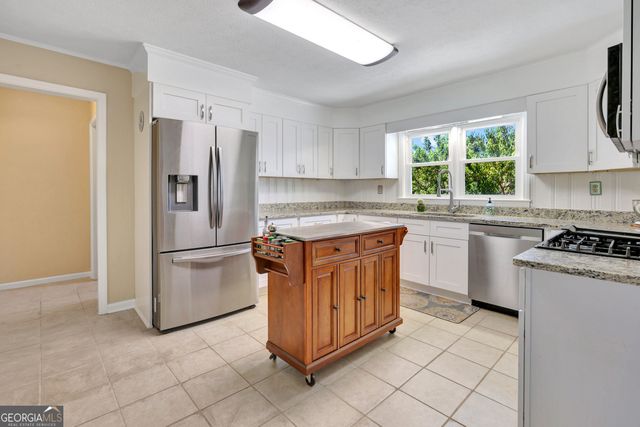 1700 Aqua Road, Madison, GA 30650