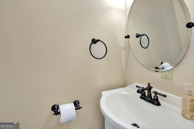 1700 Aqua Road, Madison, GA 30650