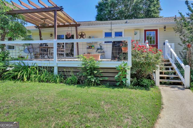 1700 Aqua Road, Madison, GA 30650
