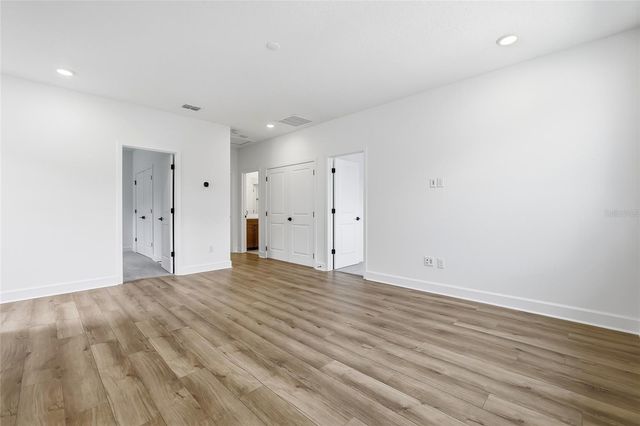 412 W PARIS STREET, Tampa, FL 33604