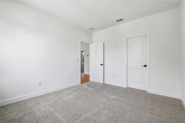 412 W PARIS STREET, Tampa, FL 33604