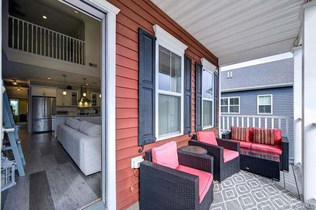 4 Village Drive 4, East Islip, NY 11730