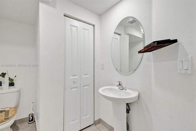 408 NE 212th Terrace, Miami, FL 33179