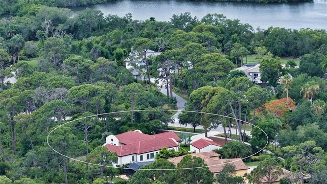 360 N POINT ROAD, Osprey, FL 34229