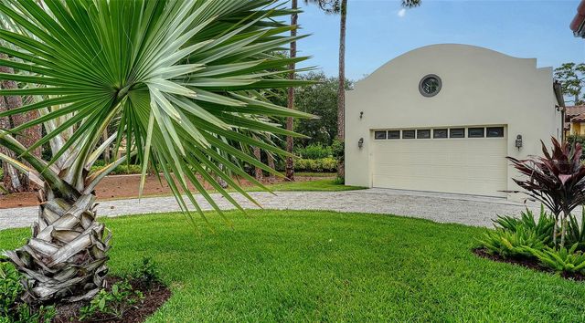 360 N POINT ROAD, Osprey, FL 34229