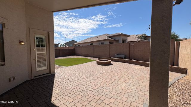 16953 W LIMESTONE Drive, Surprise, AZ 85374