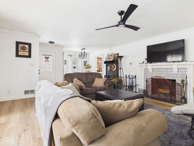 8480 S Honey Creek Road, Muncie, IN 47302