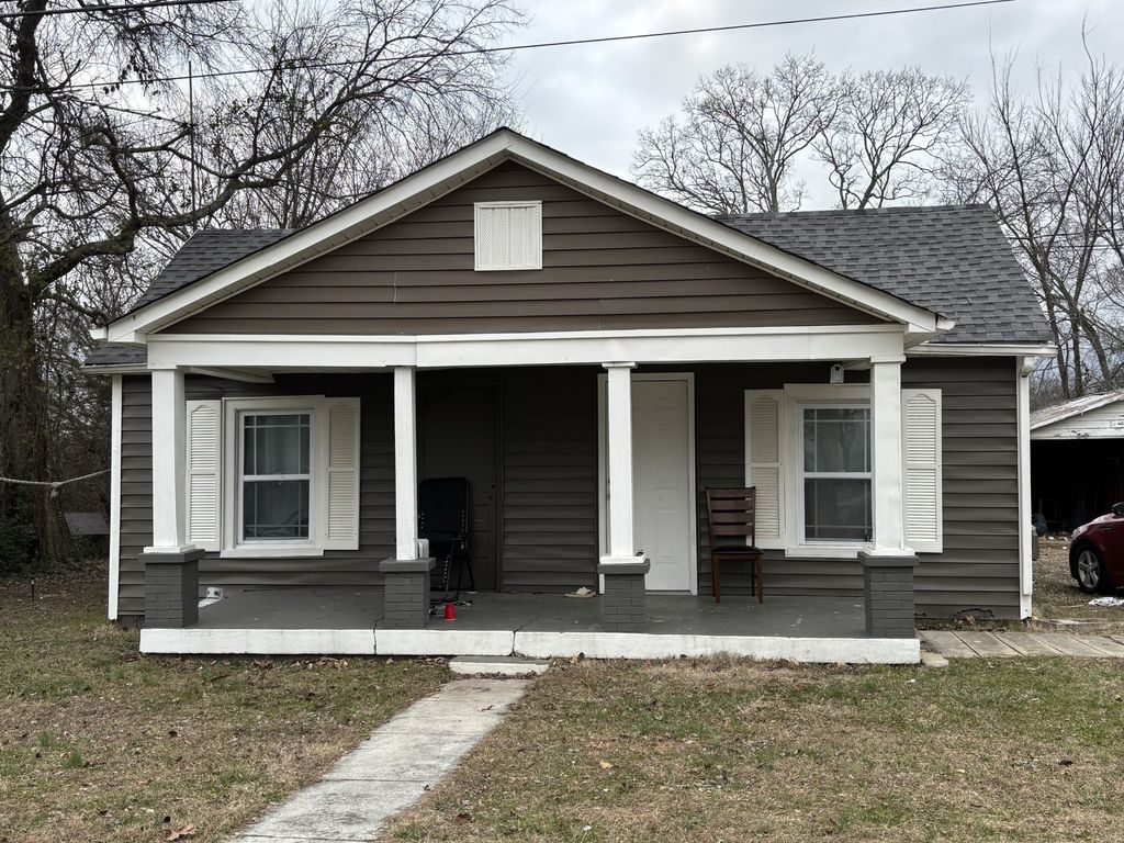 1376 Rutledge Ln, Lebanon, TN 37087