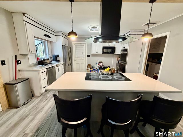 40 Robert Street, Waterbury, CT 06710