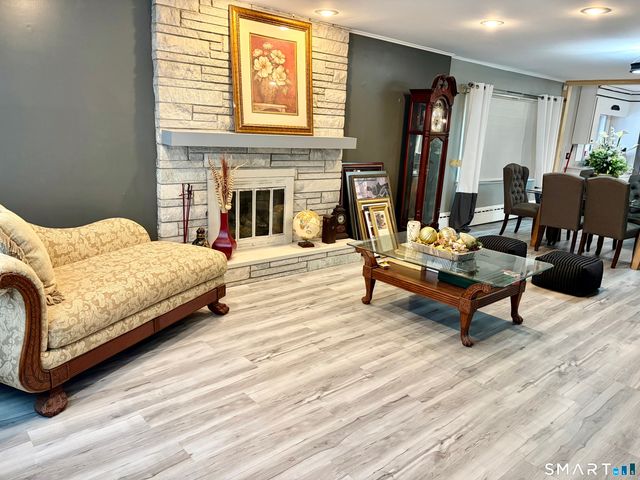 40 Robert Street, Waterbury, CT 06710