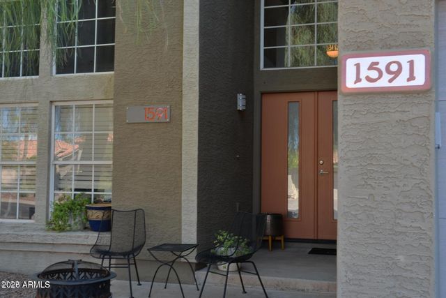 1591 W JASPER Drive, Chandler, AZ 85224