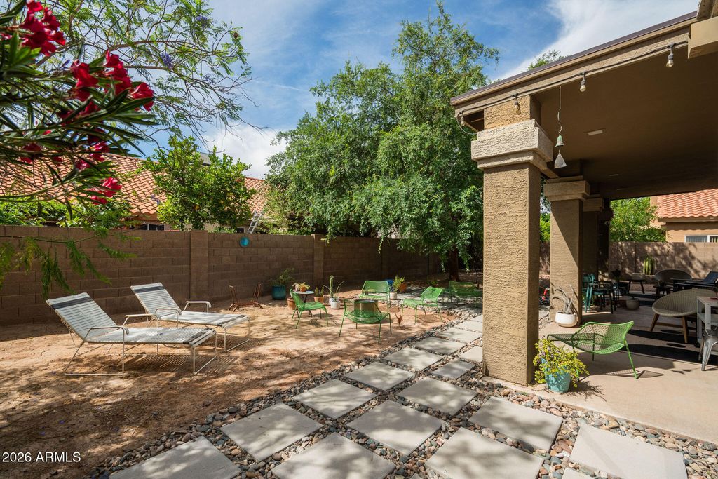 Image 40 of property listing at 1591 W JASPER Drive, Chandler, AZ 85224