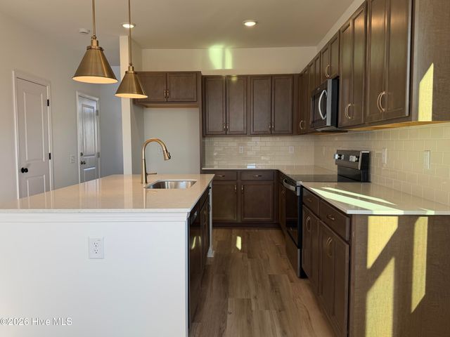 811 Cold Creek Road 250, Aberdeen, NC 28315