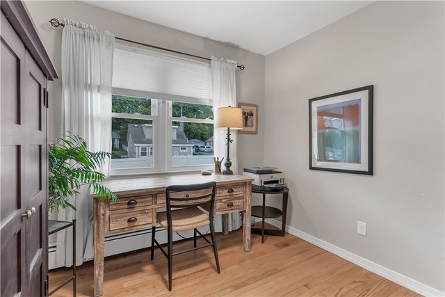 10 Read Avenue, Warren, RI 02885